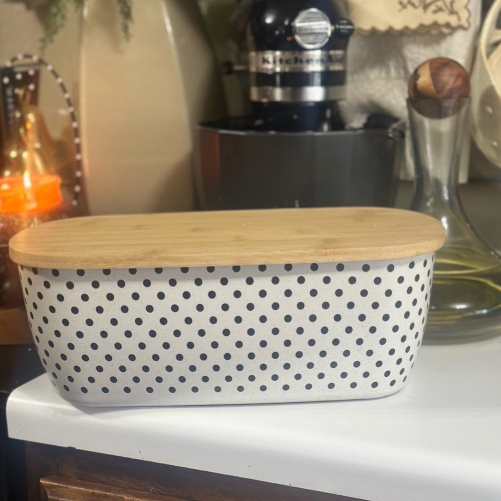 Polka Dot Bread Box with Wooden bread board lid.